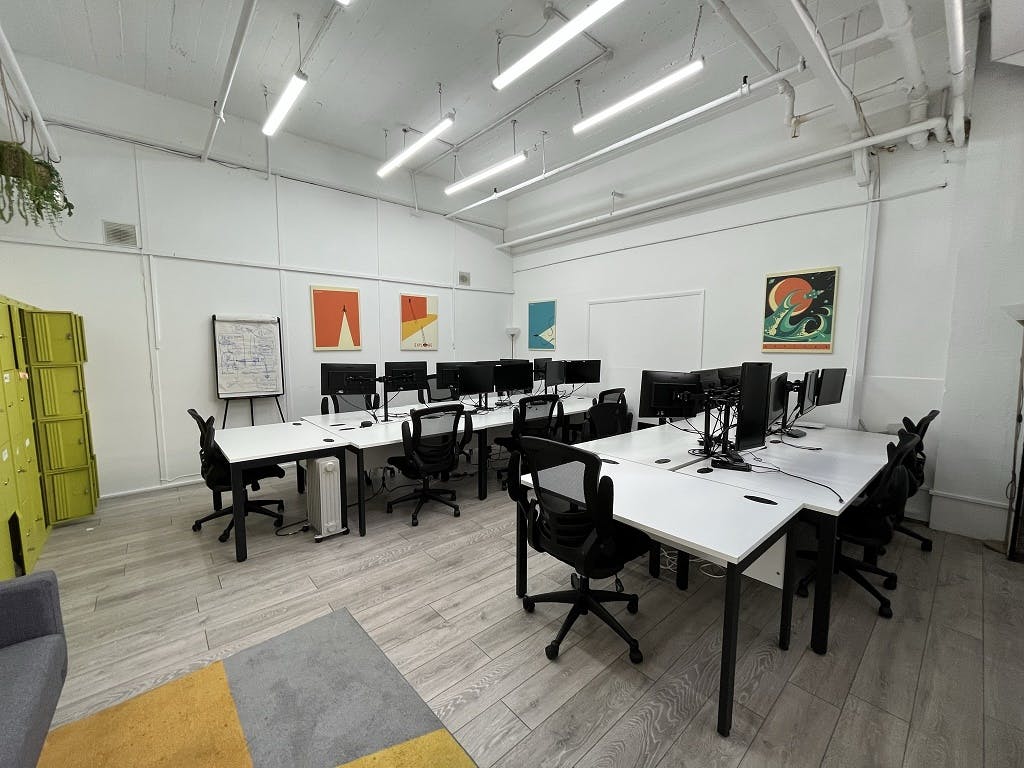 Clerkenwell – 10 Person Office – Bowling Green Lane