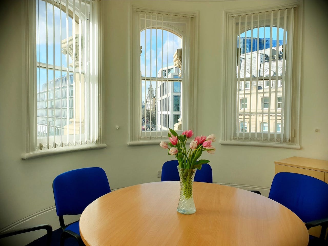 Cannon Street - 6 Person Office- Queen Victoria Street