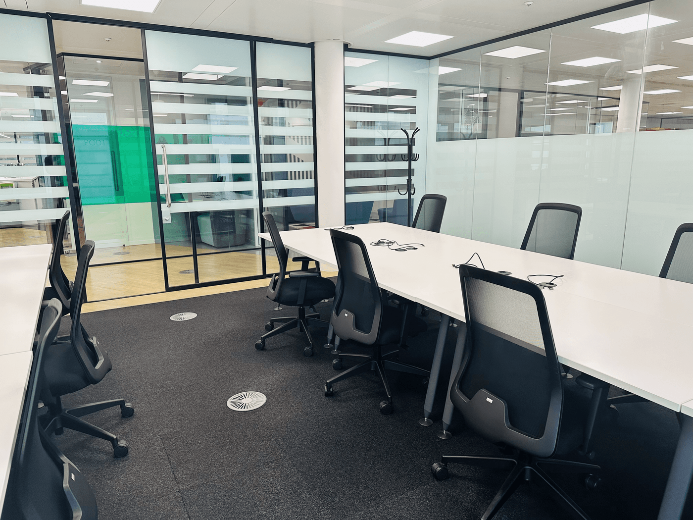 The City- 16 Person Office – Cannon Street