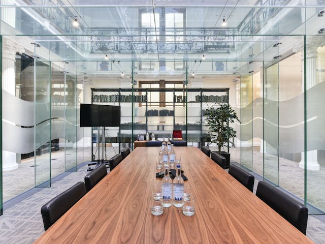 Holborn - 26 Person Office – Central Court 