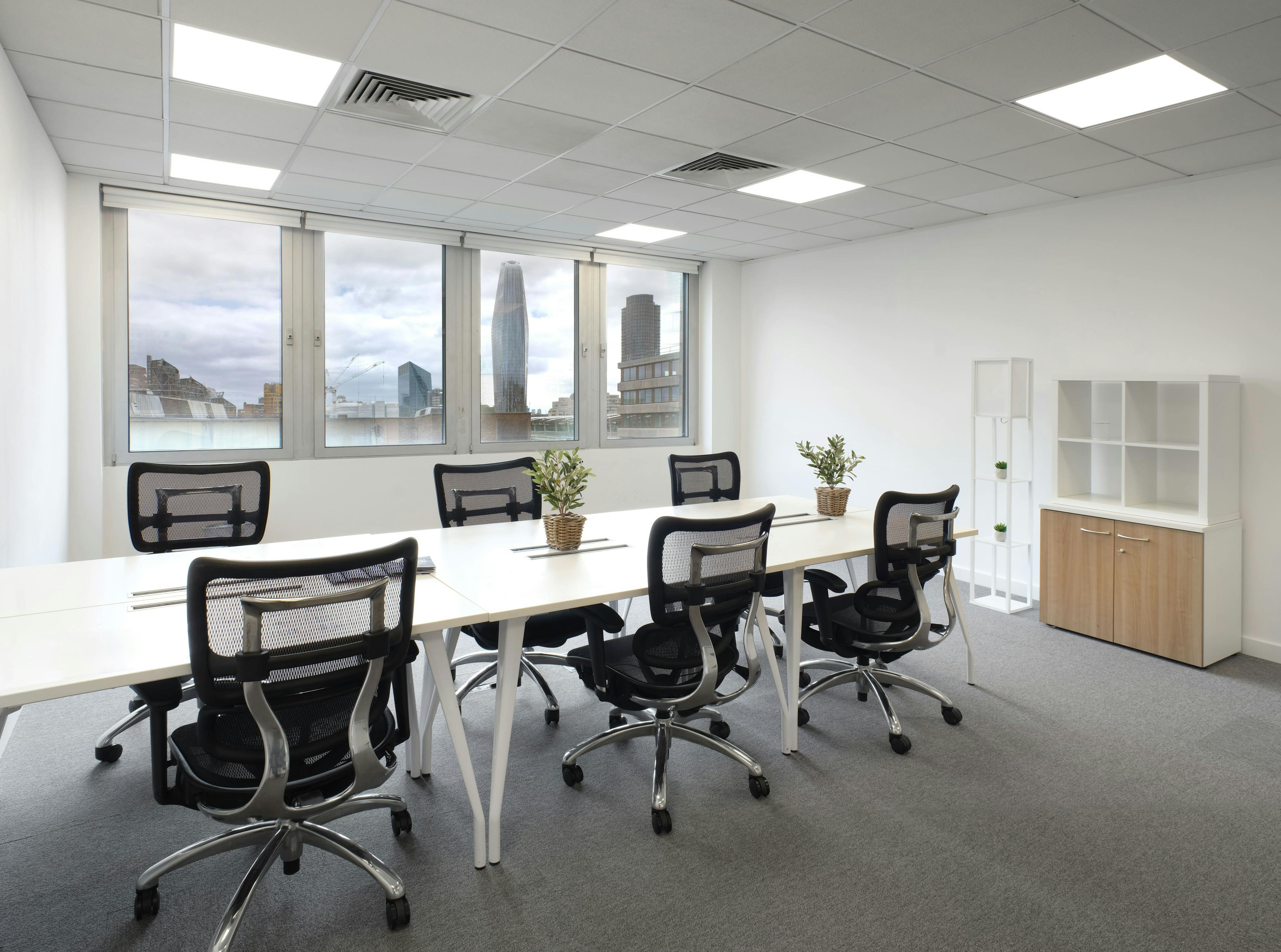 Blackfriars – 10 Person Office – Puddle Dock