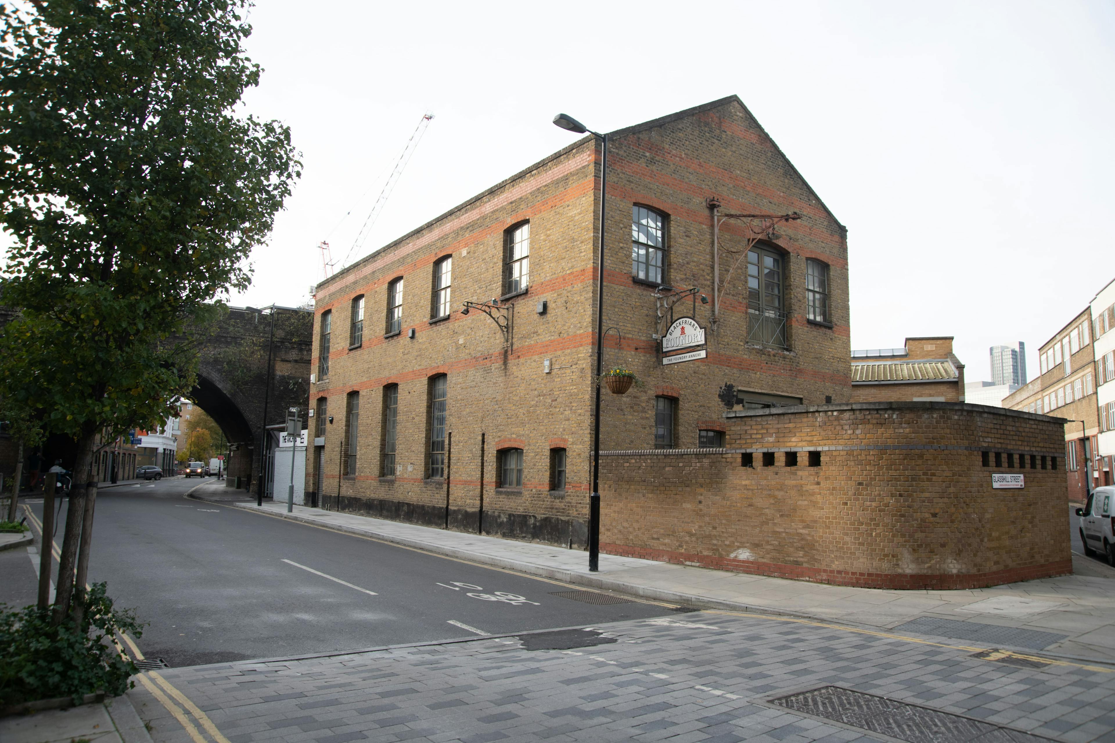 Southwark - 10 Person Office – Glasshill Street 