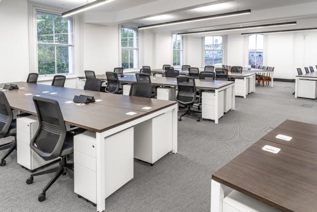 Shoreditch - 12 Person Office - Great Eastern Street
