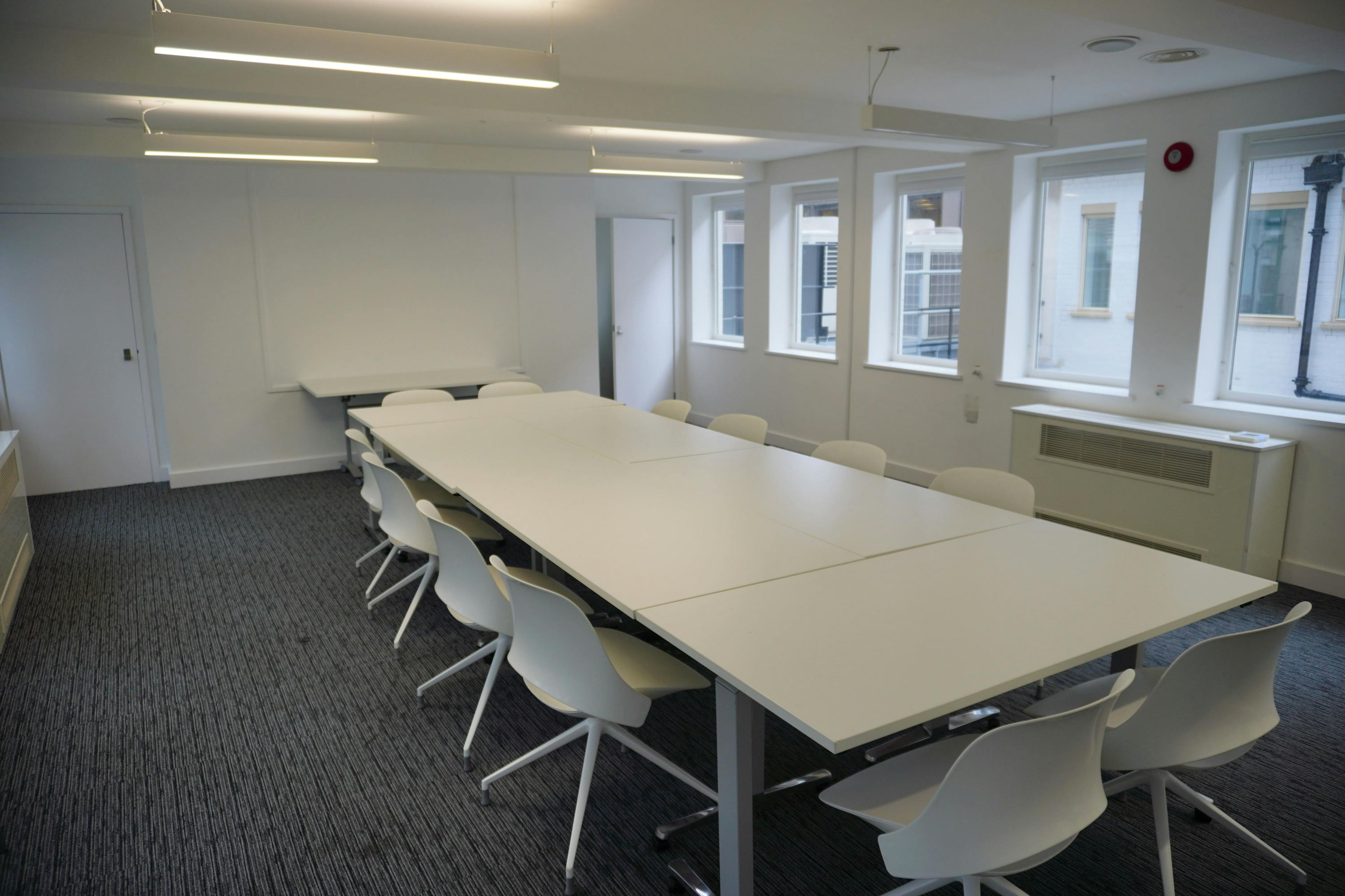  The City – 8 Person Office –  Bury Street