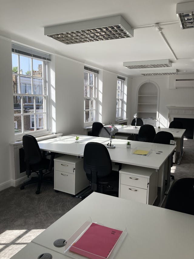 Victoria – 12 Person Office – Catherine Place