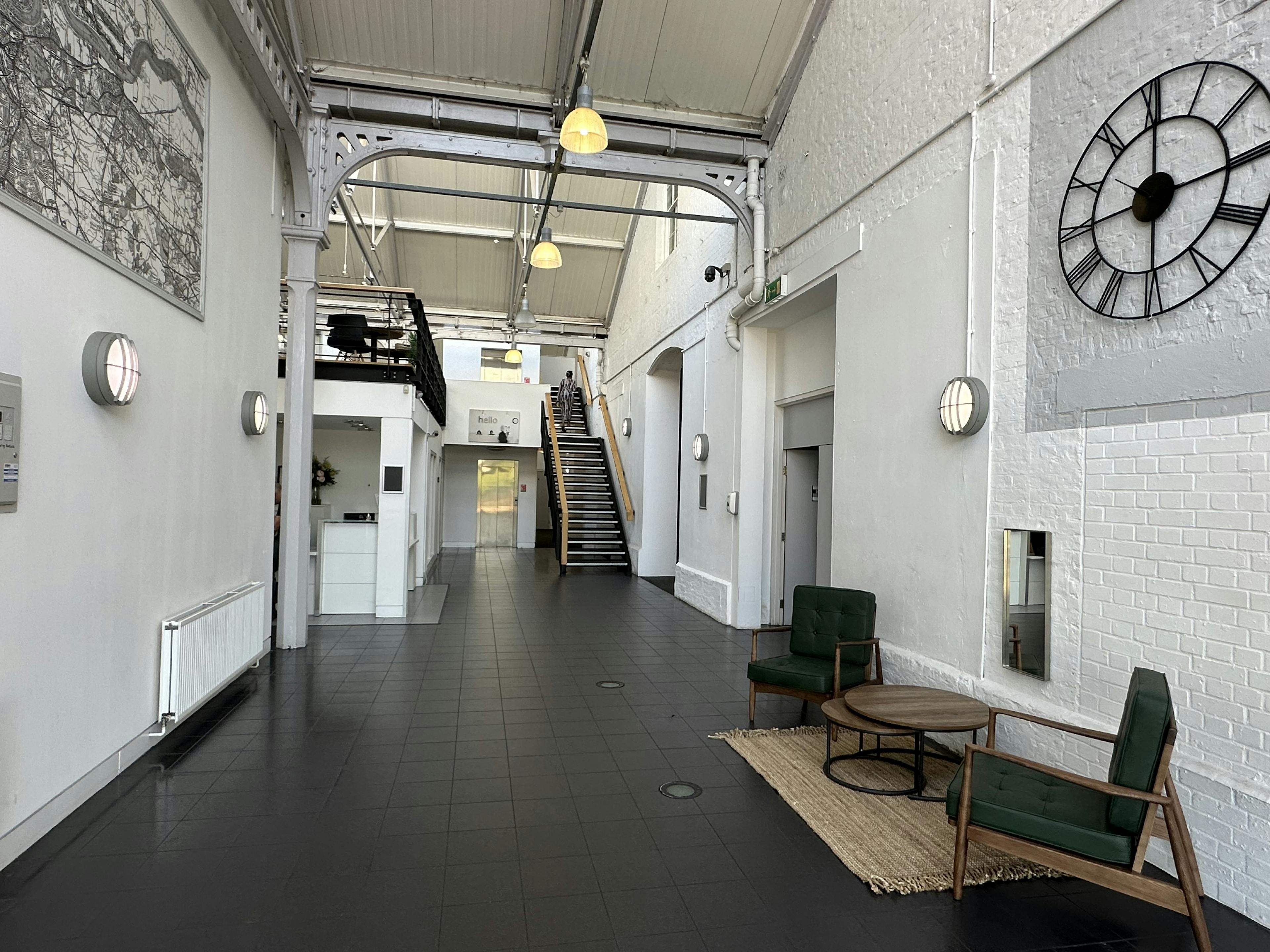 Woolwich - 8 Person Office - Gunnery Terrace