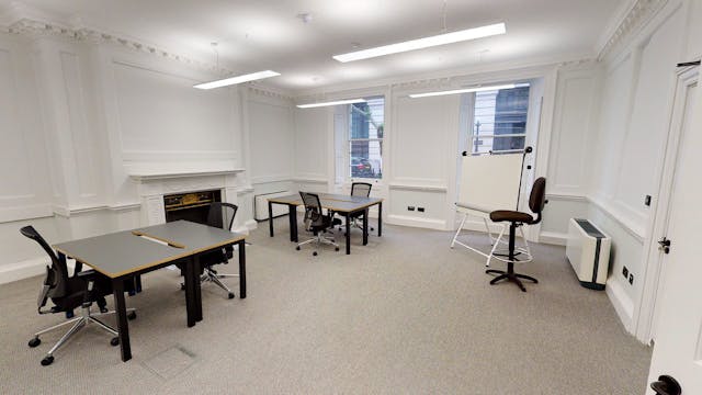 Holborn - 5 Person Office - Bloomsbury Place