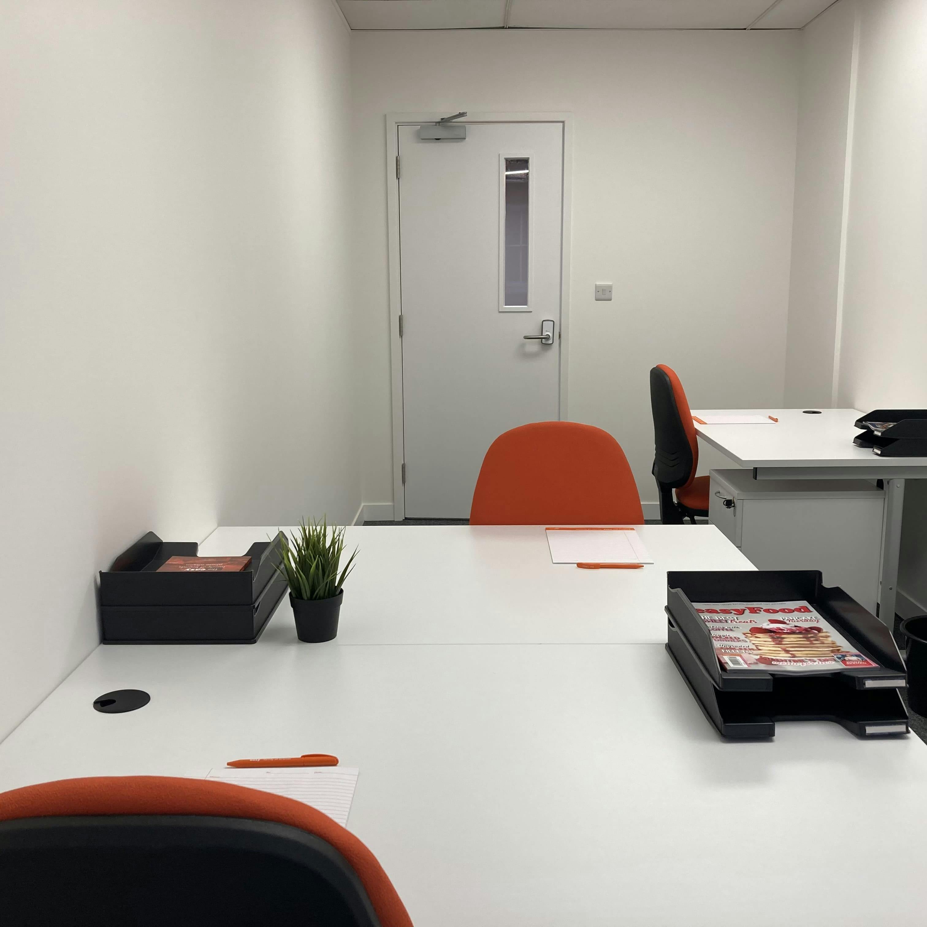 Chelsea - 1 Person Office – Fulham Road