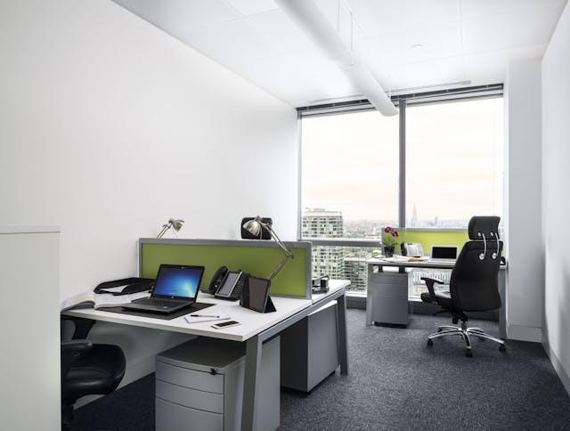 Canary Wharf - 13 Person Office - Bank Street  