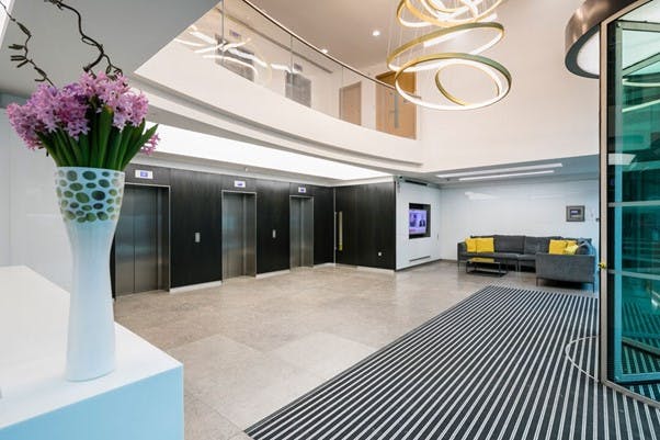Covent Garden - 130 Person Office - Shaftesbury Avenue