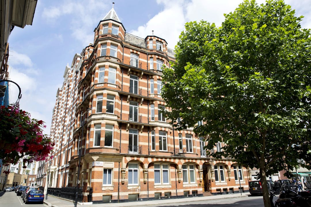 Westminster - 4 Person Office - Victoria Palace Street