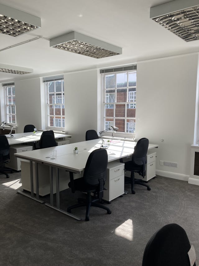Victoria – 12 Person Office – Catherine Place